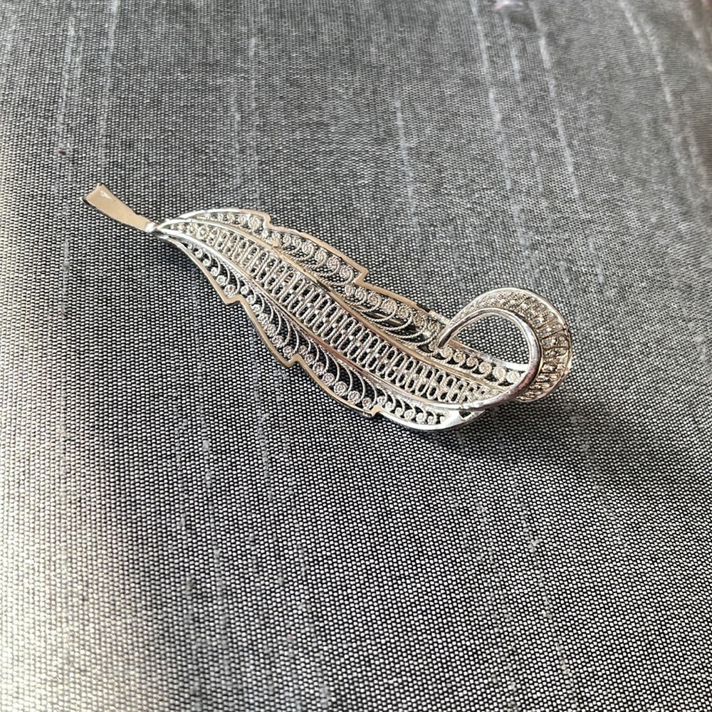 Sterling silver feather brooch